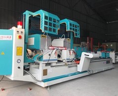 Dây chuyền sản xuất cửa nhôm bao gồm các loại máy nào?