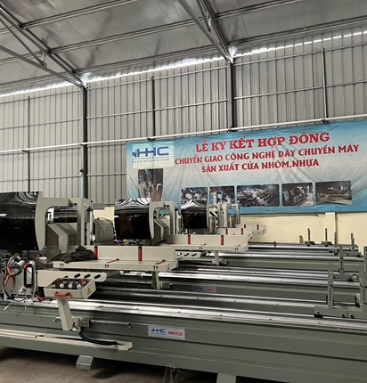 MÁY CẮT NHÔM 2 ĐẦU 05S BỆ LIỀN MỚI NHẤT